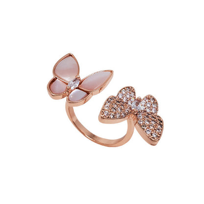 The mother-of-pearl butterfly ring has an open three-dimensional super fairy light luxury index finger ring, which can adjust the fashion and niche design sense of Internet celebrities